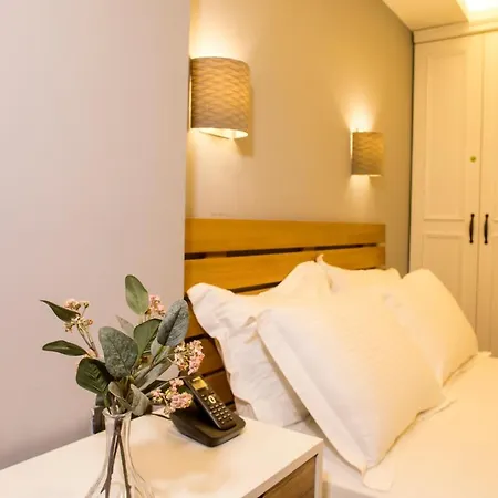 Mephisto Apartman *